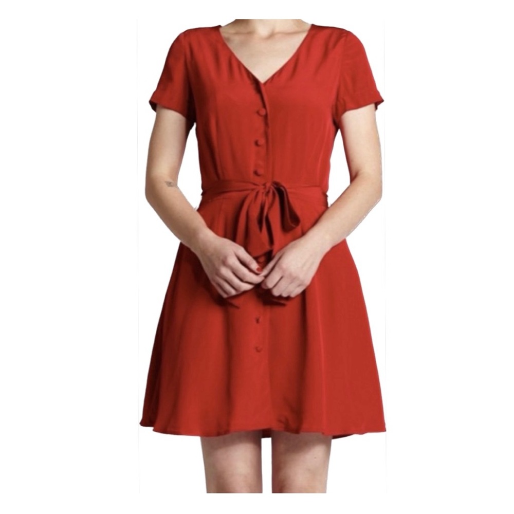 L’école Des Femmes Designer Little Red Dress Button Up 100% Crepe Silk